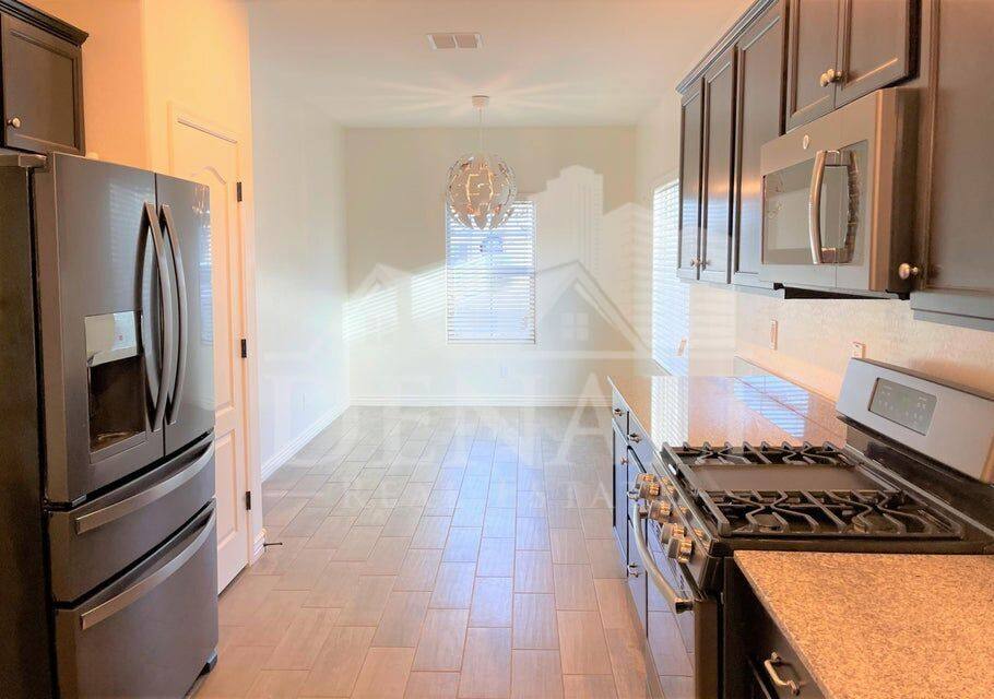House for rent at 2723 E Mews Rd, Gilbert, AZ 85298