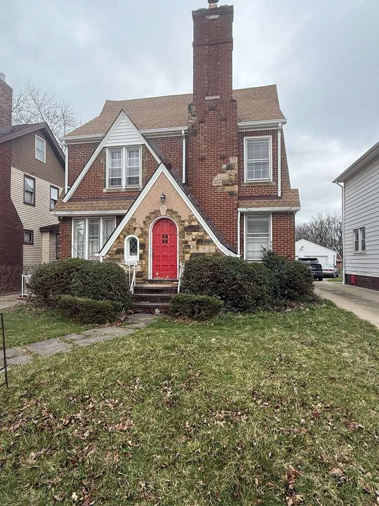House for rent at 11209 Langton Ave, Cleveland, OH 44125