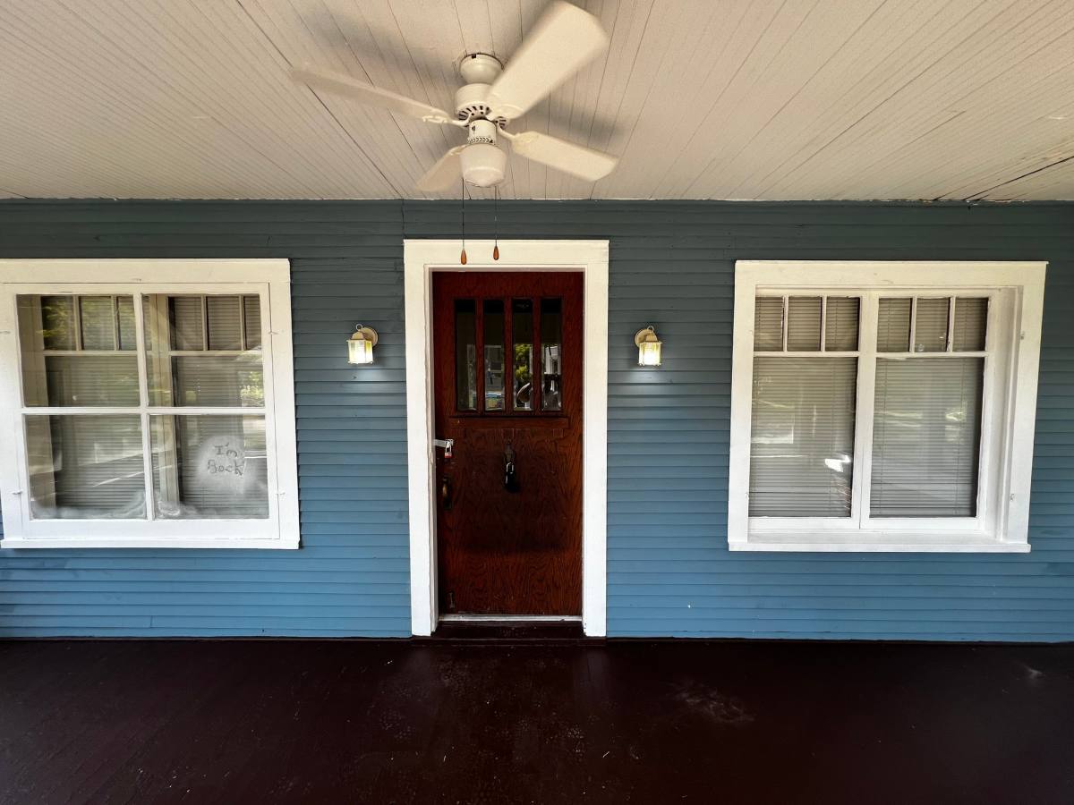 House for rent at 620 Paris Ave, Rockford, IL 61107