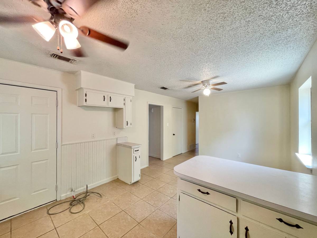 House for rent at 704 N 19th St, Copperas Cove, TX 76522
