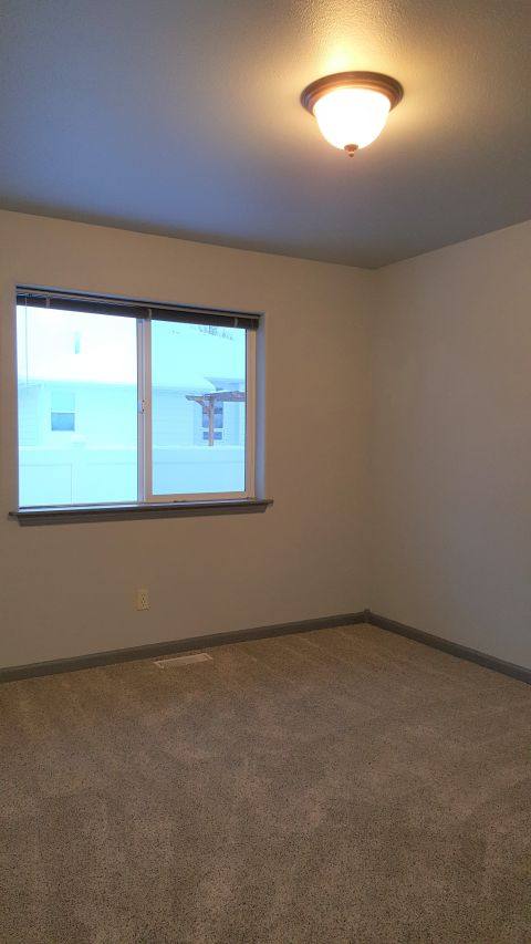 Apartment for rent at 3119 New Hope Dr, Billings, MT 59102