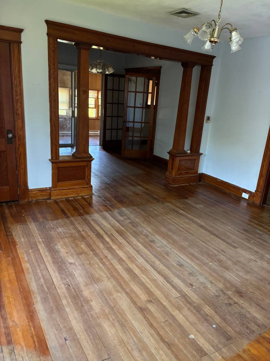 Apartment for rent at 468 Congress Ave #THIRD Floor, Waterbury, CT 06708