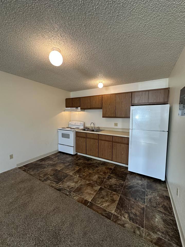 Apartment for rent at Prickett, 148 Prickett Lane #9, Billings, MT 59101