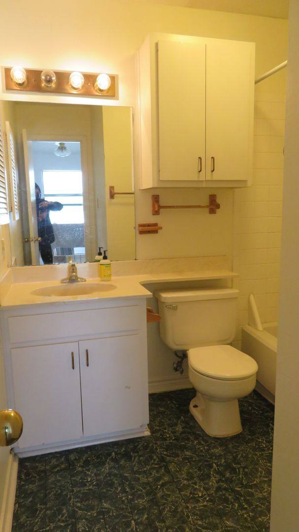 Apartment for rent at 106 E 30th, Austin, TX 78705