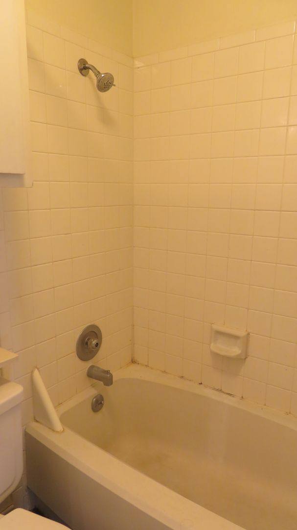 Apartment for rent at 106 E 30th, Austin, TX 78705
