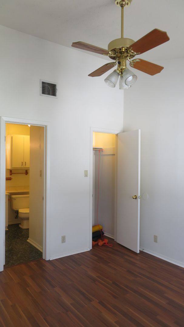 Apartment for rent at 106 E 30th, Austin, TX 78705