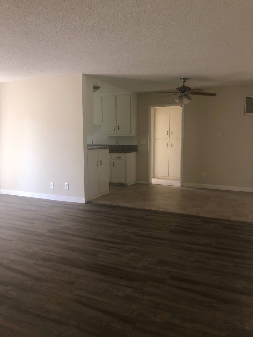 Apartment for rent at 13947 Oxnard St, Van Nuys, CA 91401