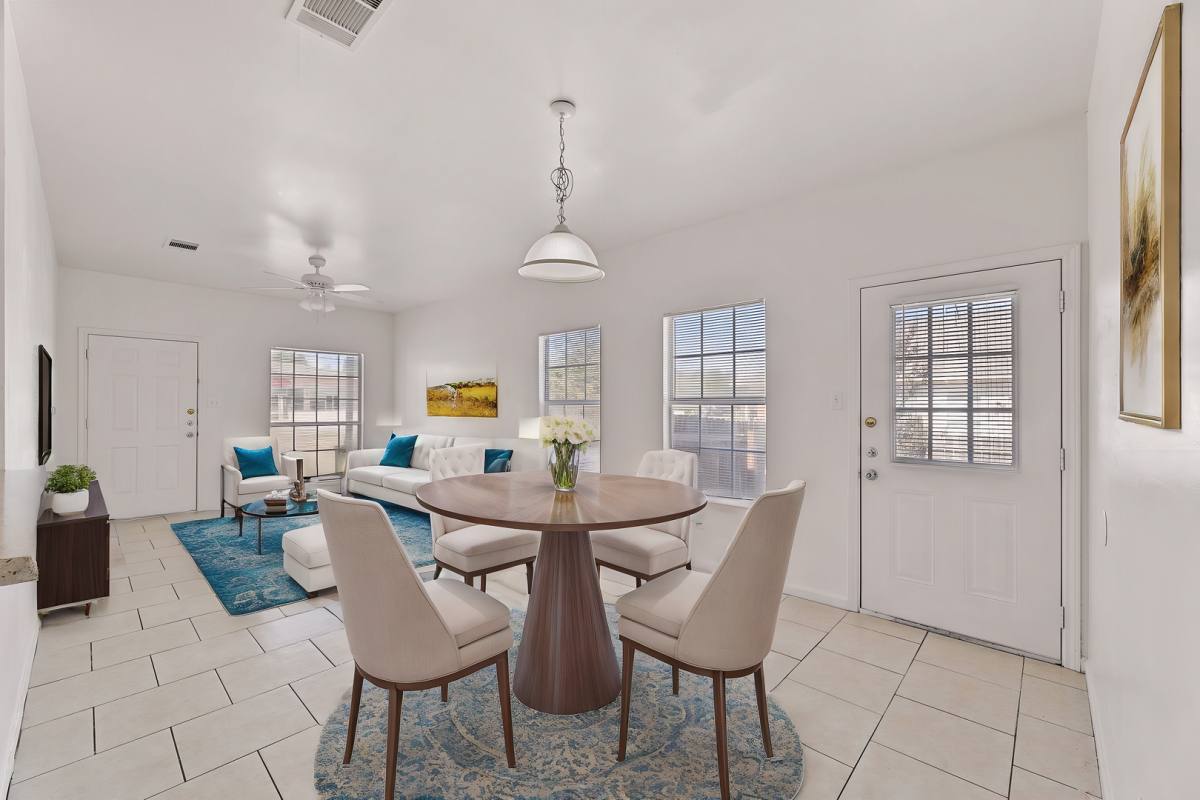 Apartment for rent at 2302 S Bagdad Rd, Leander, TX 78641