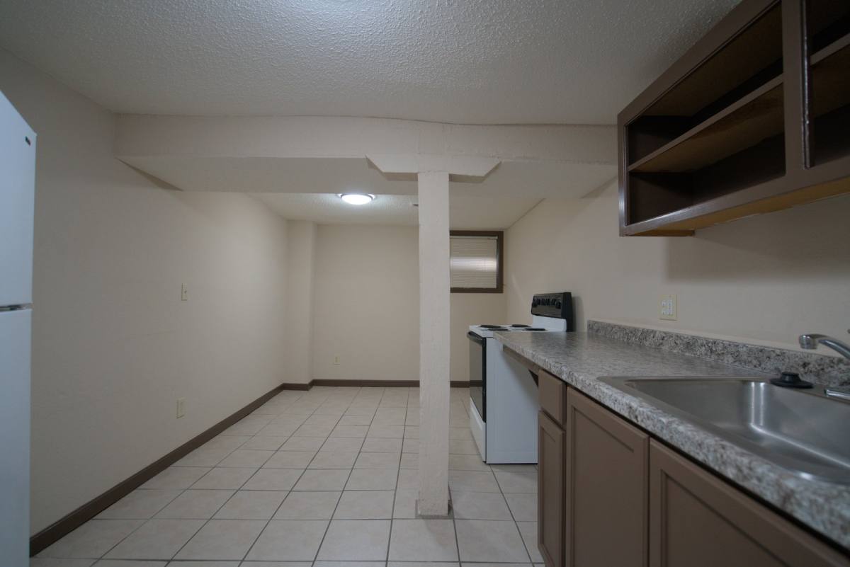 Apartment for rent at 1247 Ohio St #101, Lawrence, KS 66044