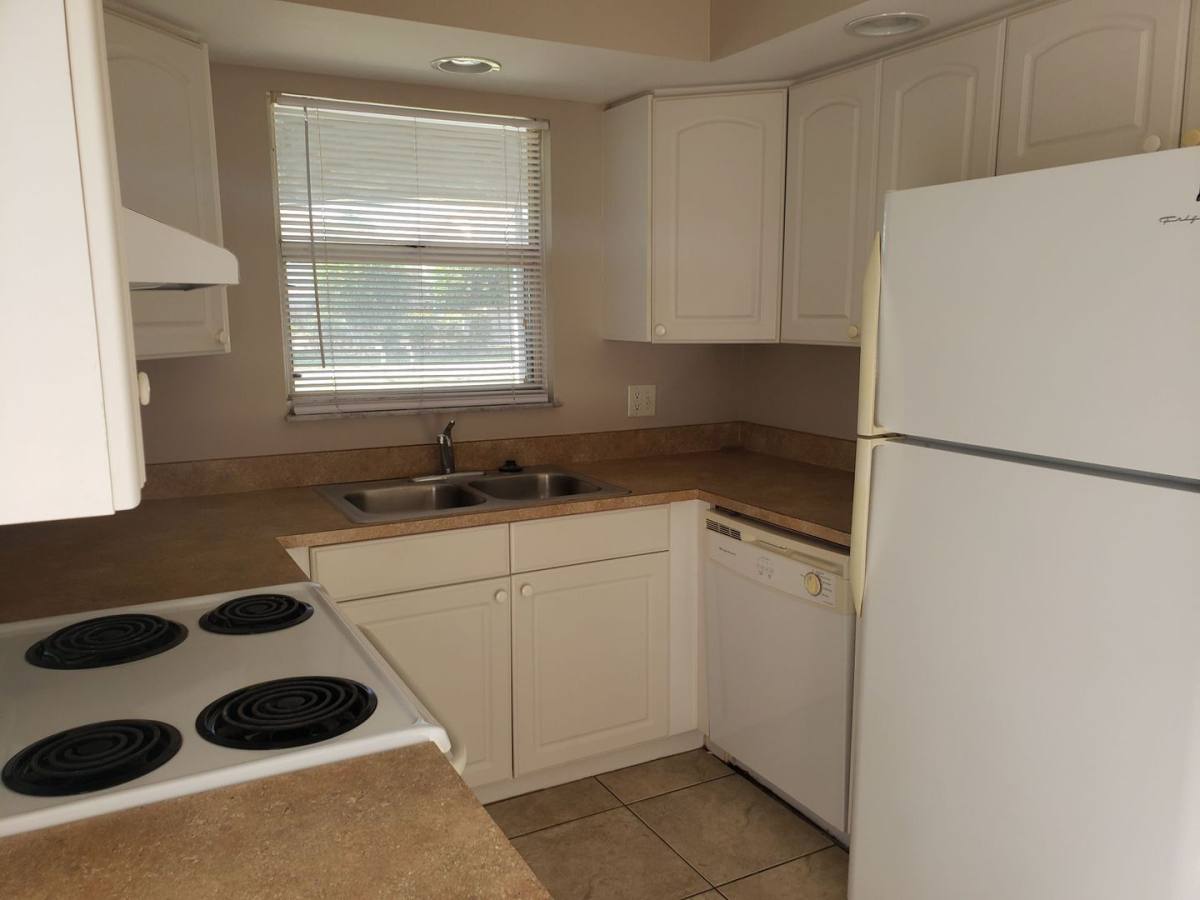 Apartment for rent at 1101-1103 SW 48th Terrace, Cape Coral, FL 33914