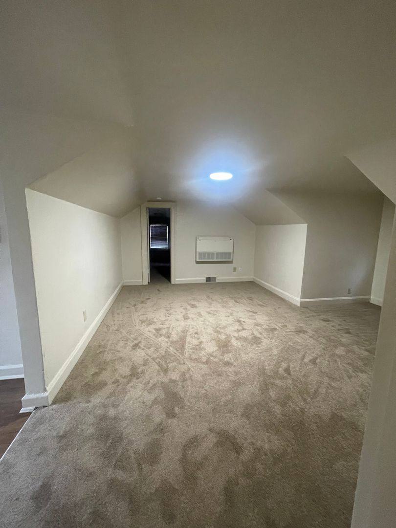 Apartment for rent at 124 W Tyler Crescent, Portsmouth, VA 23707
