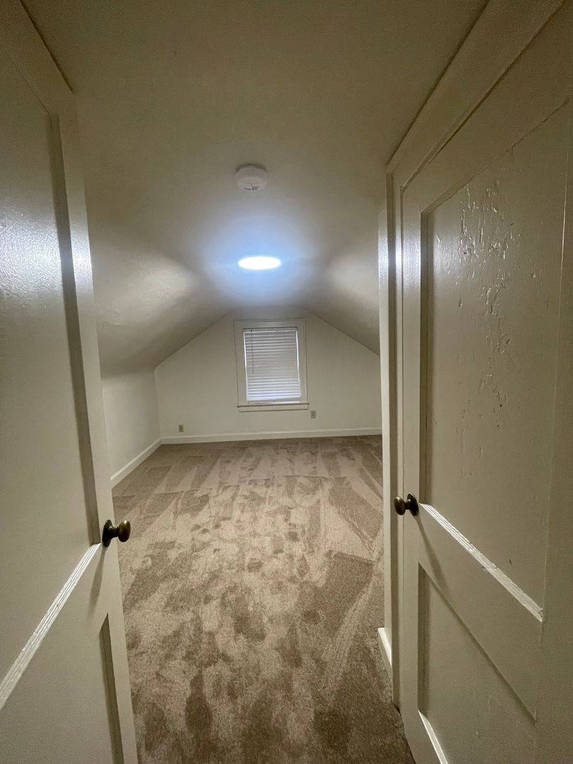 Apartment for rent at 124 W Tyler Crescent, Portsmouth, VA 23707