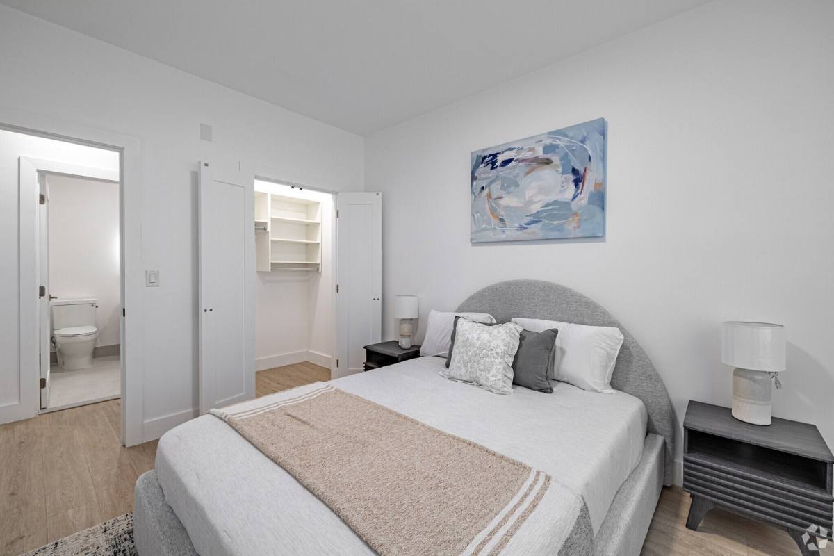 Apartment for rent at 475 Main St #717A, Orange, NJ 07050