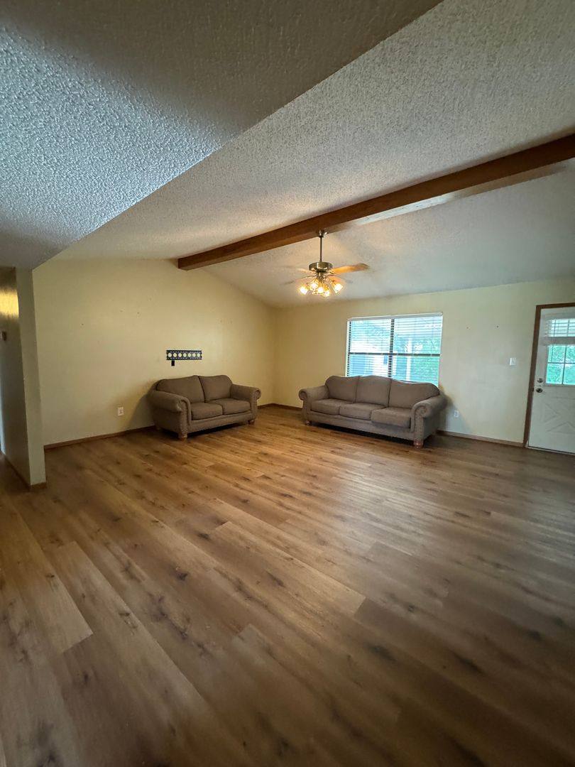 House for rent at 2912 S 100th St, Fort Smith, AR 72903