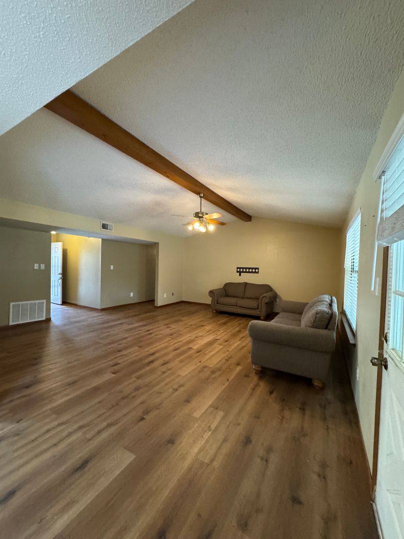 House for rent at 2912 S 100th St, Fort Smith, AR 72903