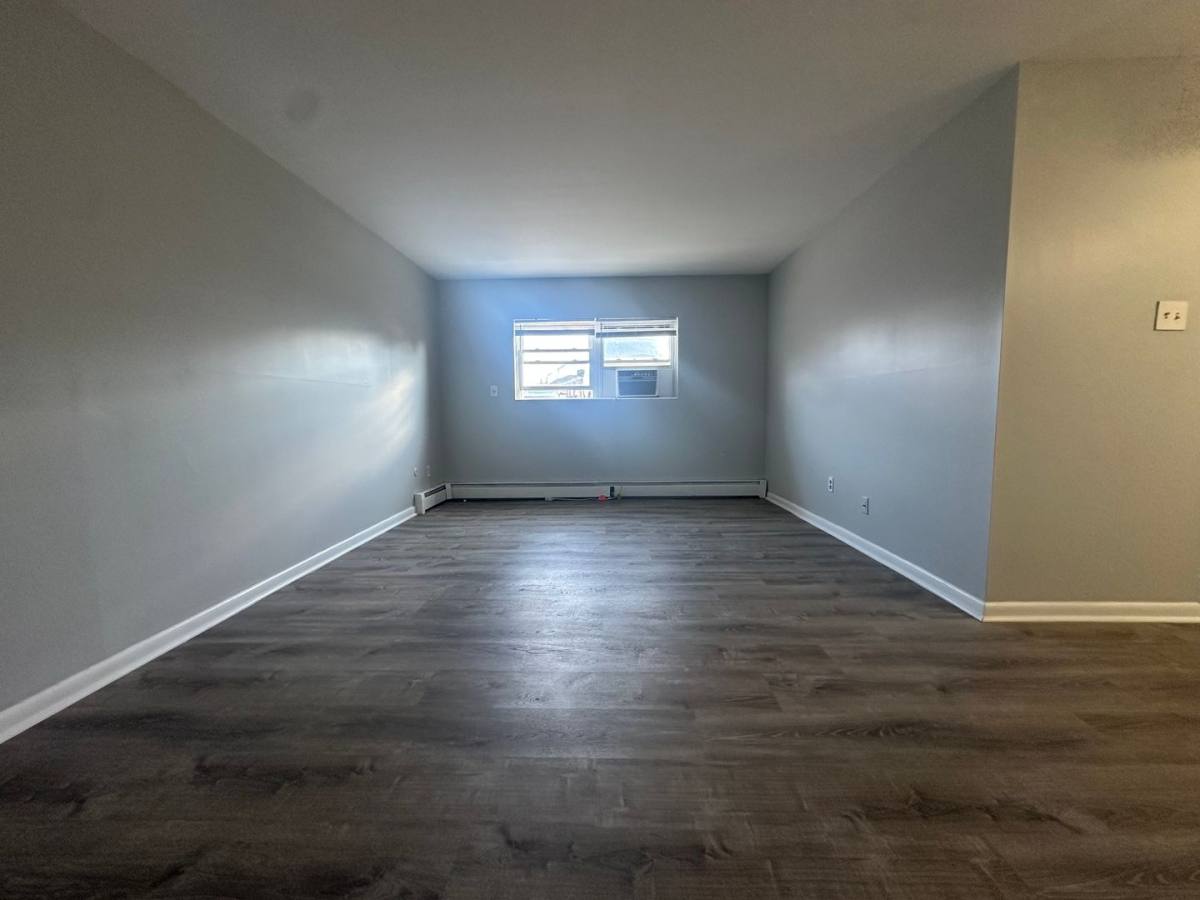 Apartment for rent at 6700 Marshall Rd, Upper Darby, PA 19082