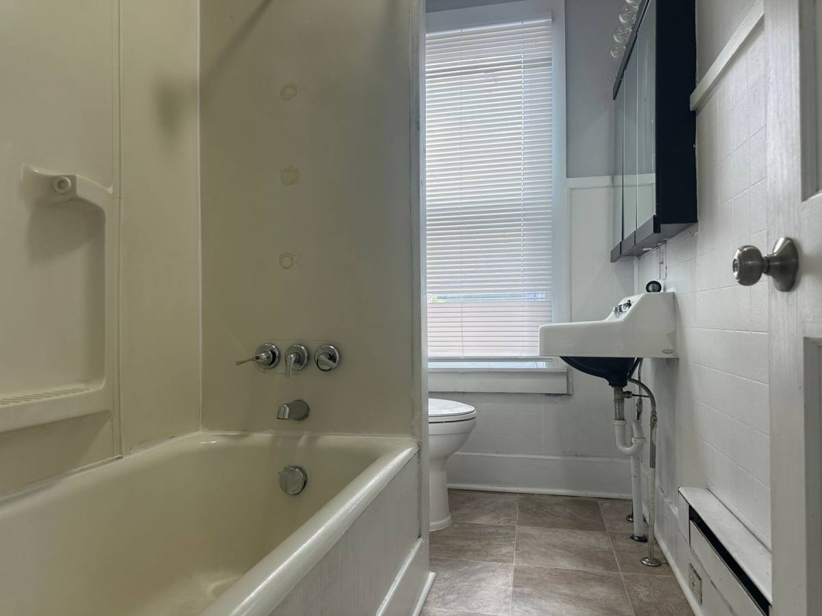 Apartment for rent at 6700 Marshall Rd, Upper Darby, PA 19082