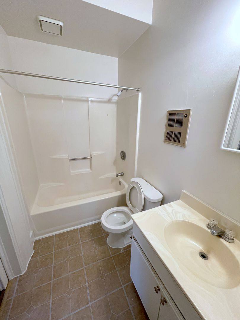 Apartment for rent at 203 S 6th St, Goshen, IN 46528