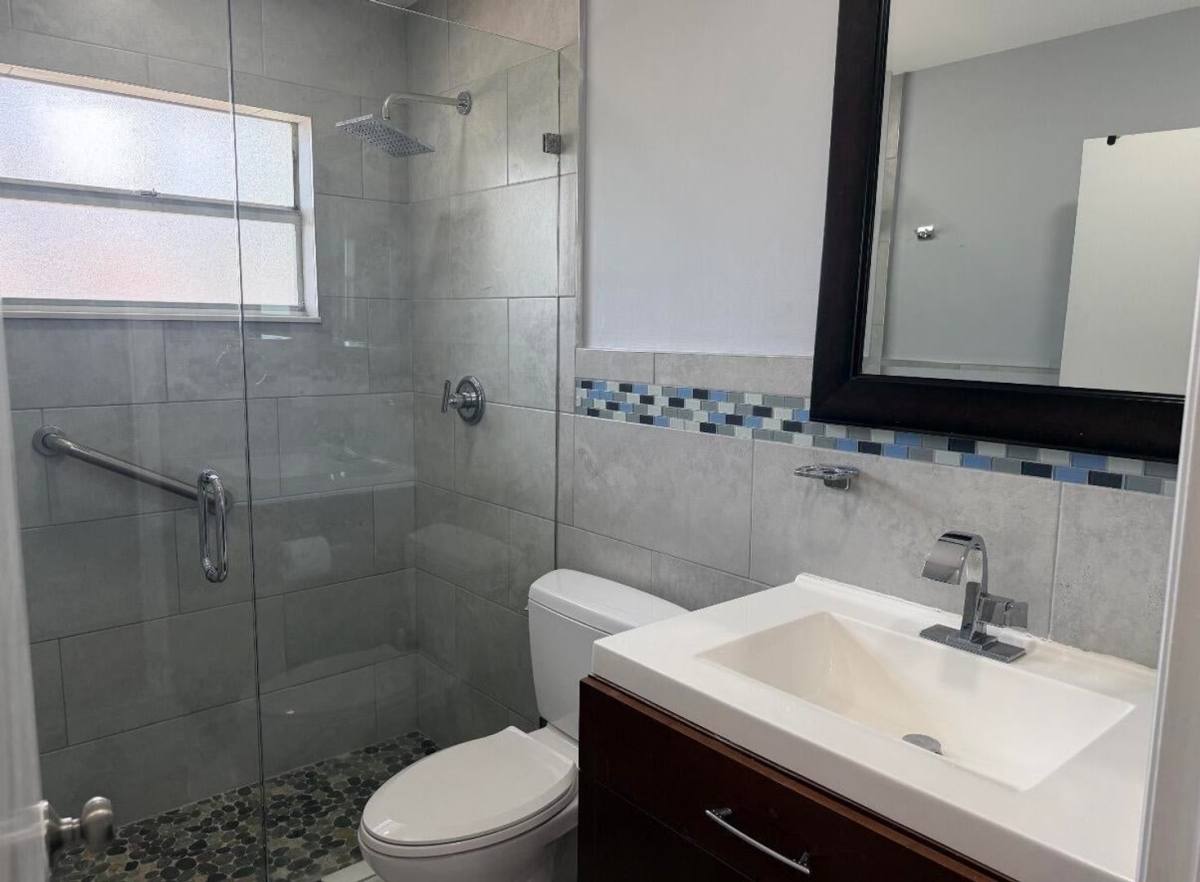 House for rent at 1392 Riverside Circle, Wellington, FL 33414