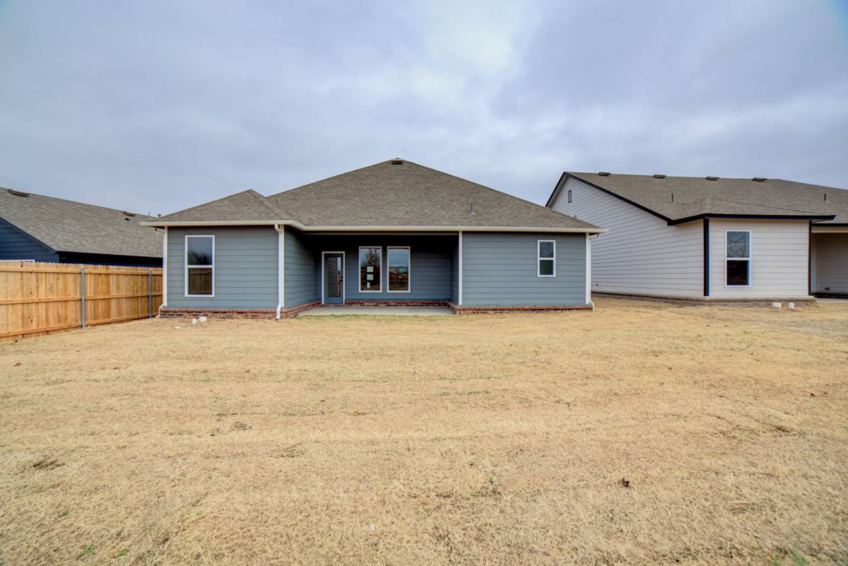 House for rent at 706 W 54th St, Sand Springs, OK 74063