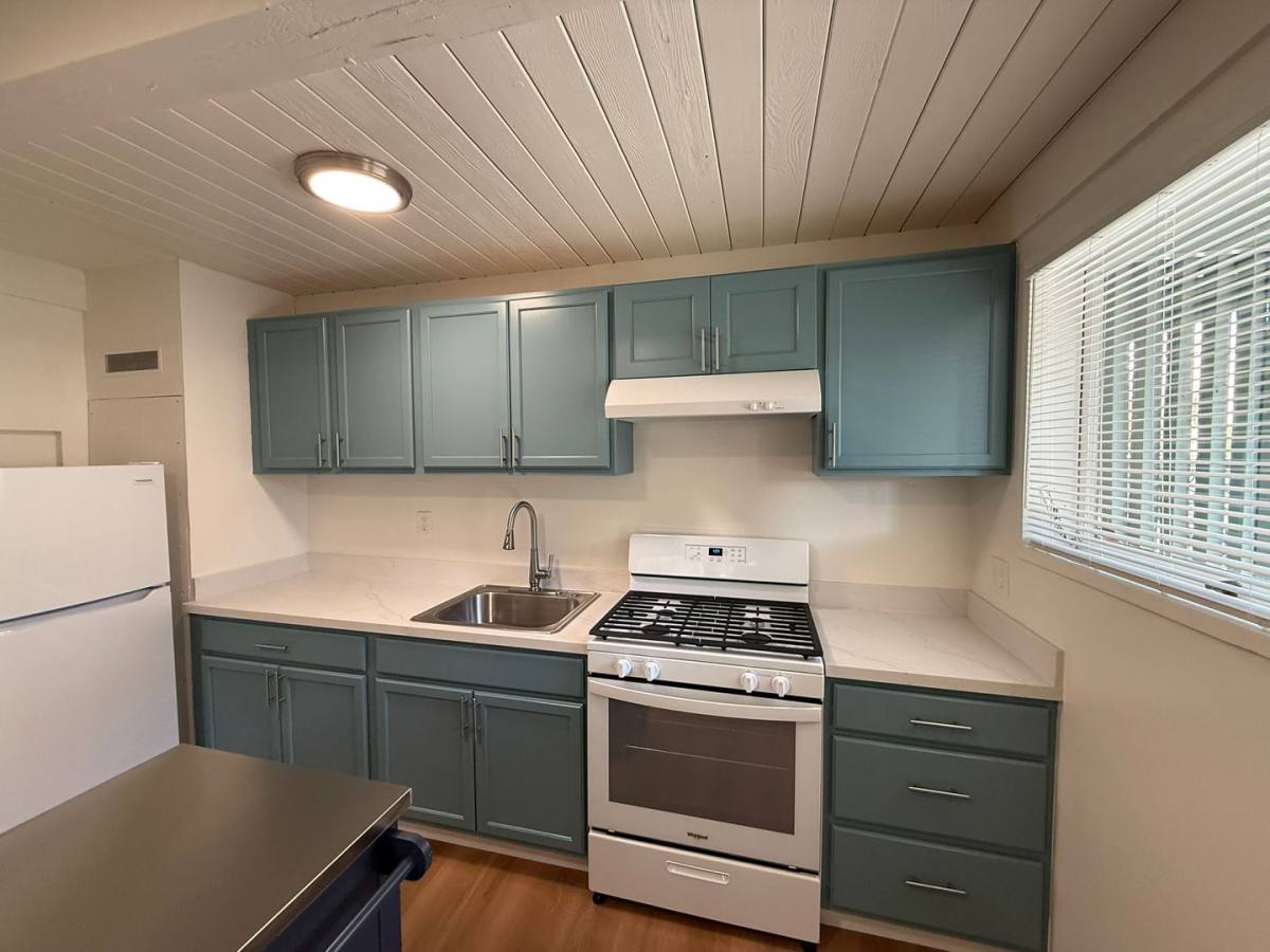 Apartment for rent at 1228 Delaware, Berkeley, CA 94702