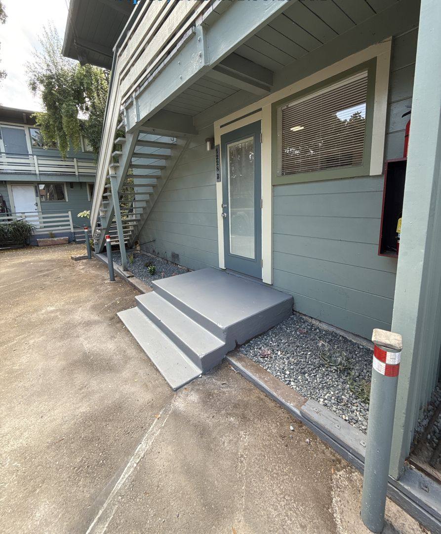 Apartment for rent at 1228 Delaware, Berkeley, CA 94702