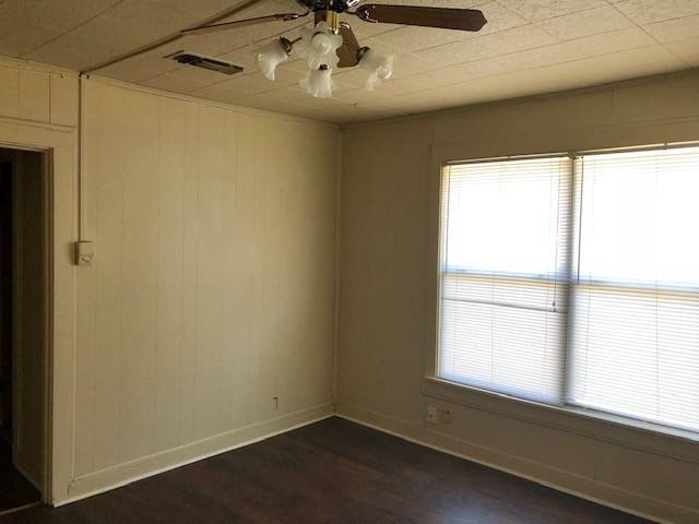 Apartment for rent at 809-811 E Cherry St, Sherman, TX 75090
