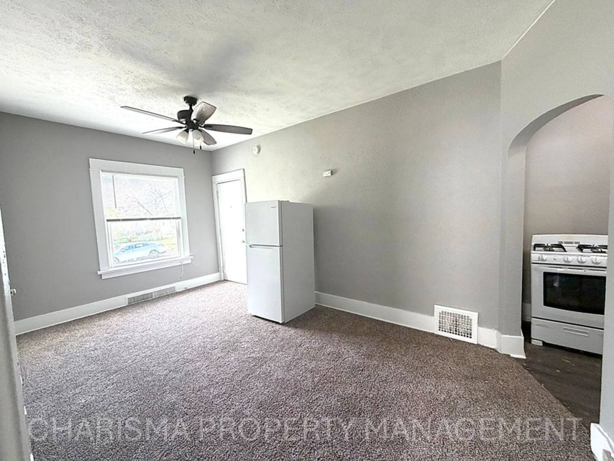 Apartment for rent at 316 E 15th St, Sioux Falls, SD 57104