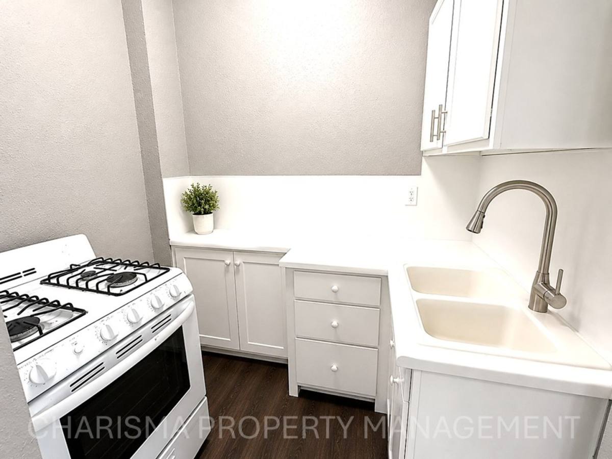 Apartment for rent at 316 E 15th St, Sioux Falls, SD 57104