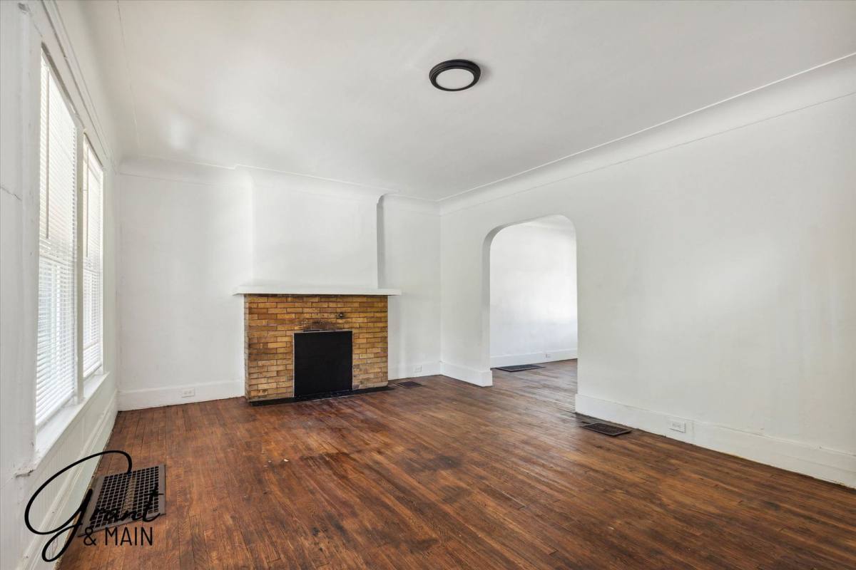 House for rent at 326 Eason Ave, Highland Park, MI 48203