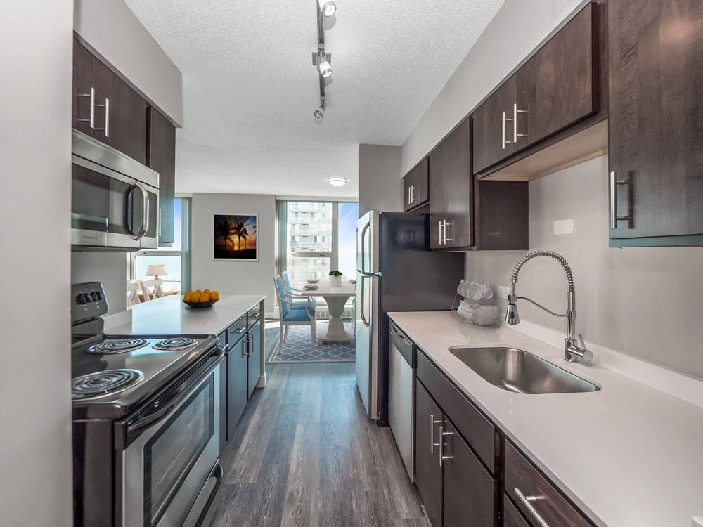 Apartment for rent at 5600 N Sheridan Rd #4G, Chicago, IL 60660