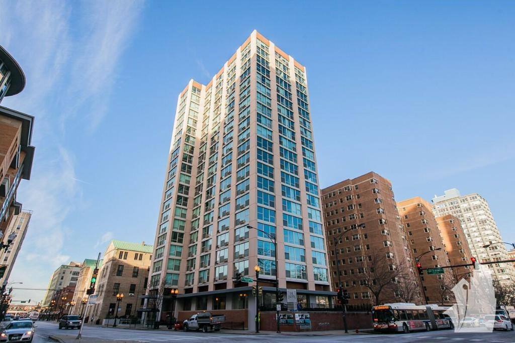 Apartment for rent at 5600 N Sheridan Rd #4G, Chicago, IL 60660