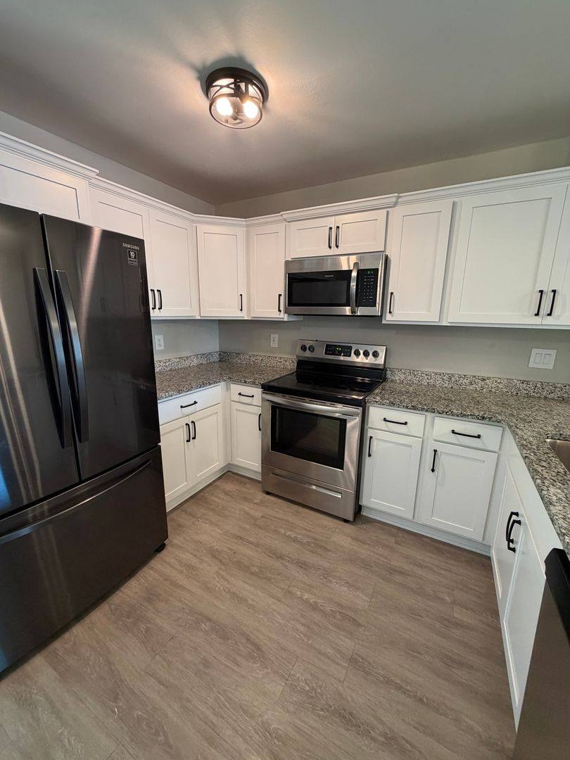 Townhouse for rent at 645 Stowe Court, Clarksville, TN 37040