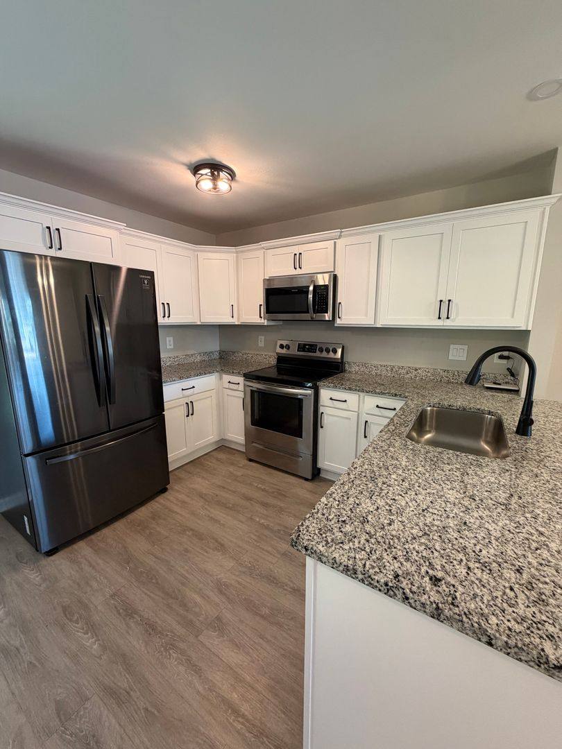 Townhouse for rent at 645 Stowe Court, Clarksville, TN 37040