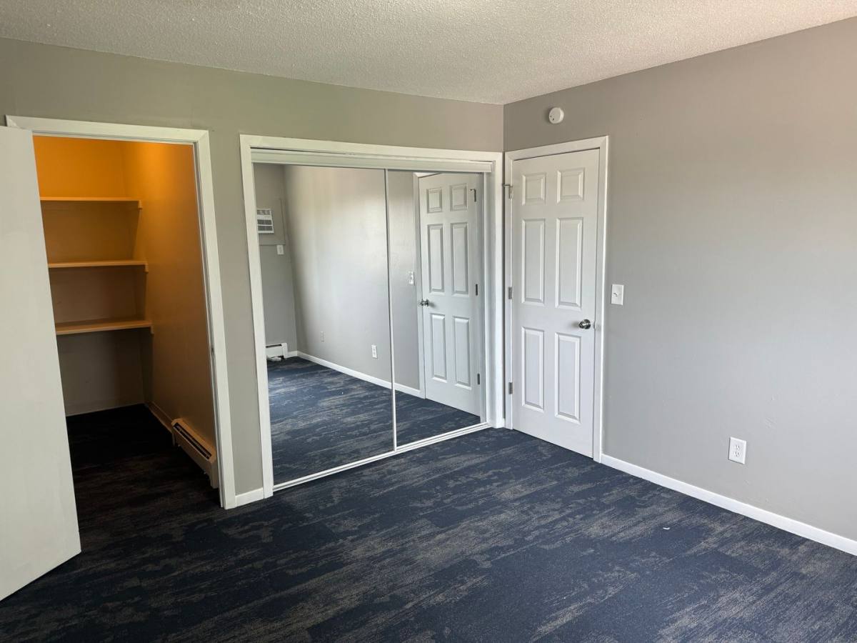 Apartment for rent at 3753 Girard Ave N, Minneapolis, MN 55412
