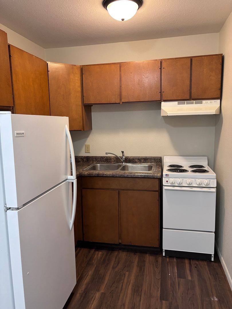 Apartment for rent at 1706 Continental Dr, Grand Forks, ND 58201