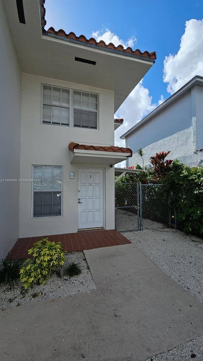 Apartment for rent at 5720 SW 5th St, Miami, FL 33144