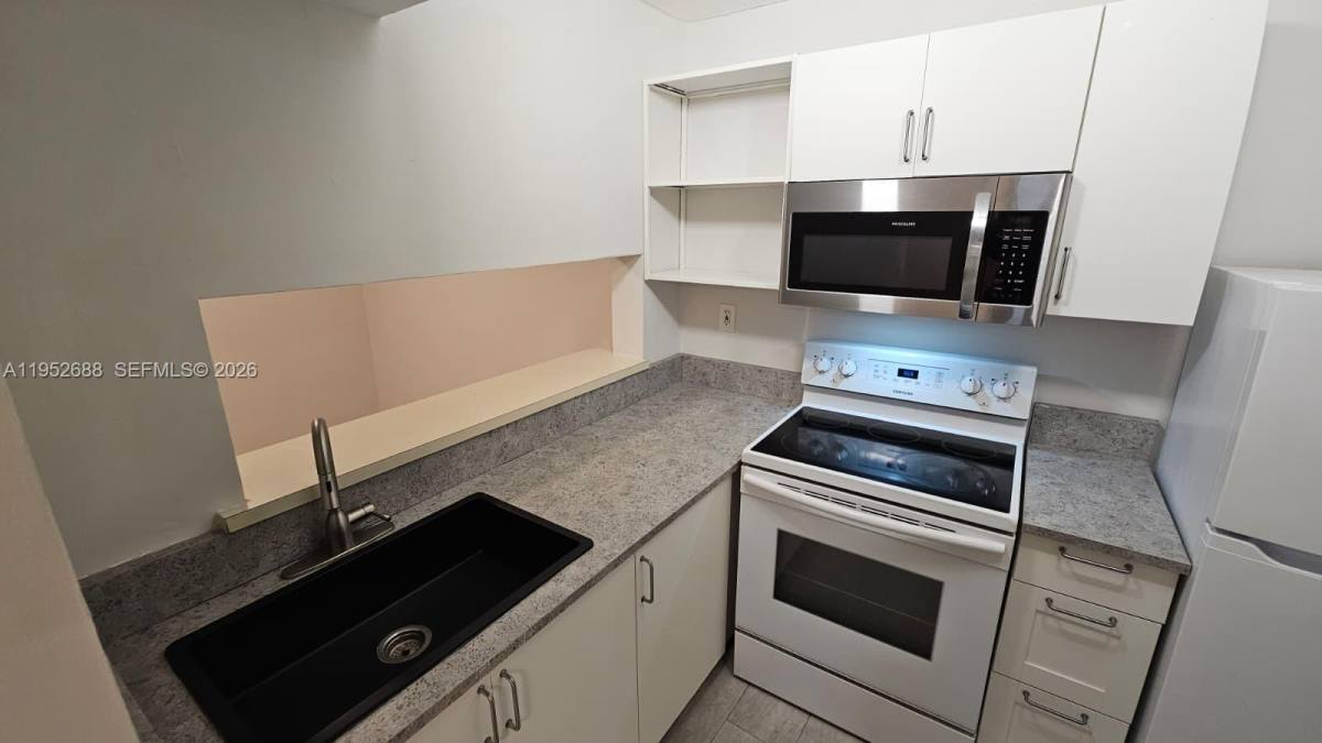 Apartment for rent at 5720 SW 5th St, Miami, FL 33144