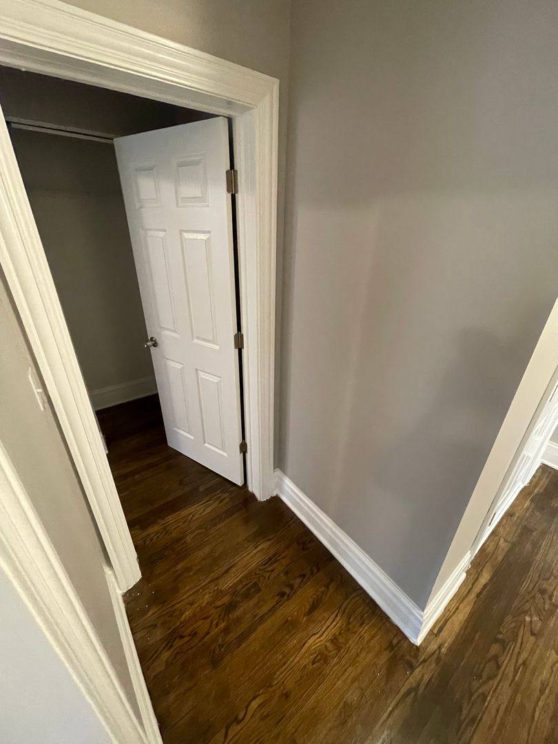 Apartment for rent at 11023 S Vernon Ave #1B, Chicago, IL 60628