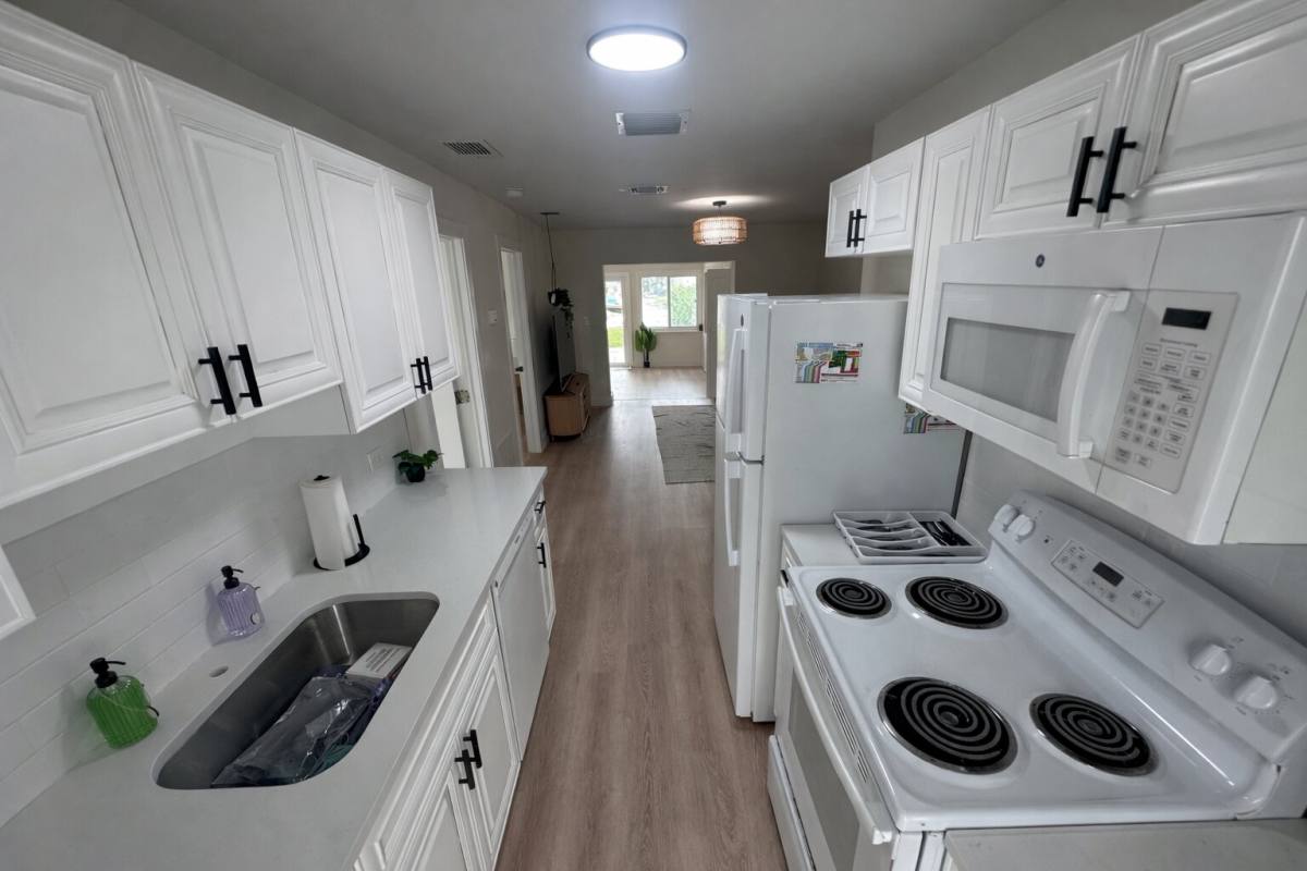 House for rent at 4396 SW 25th Terrace #1, Fort Lauderdale, FL 33312