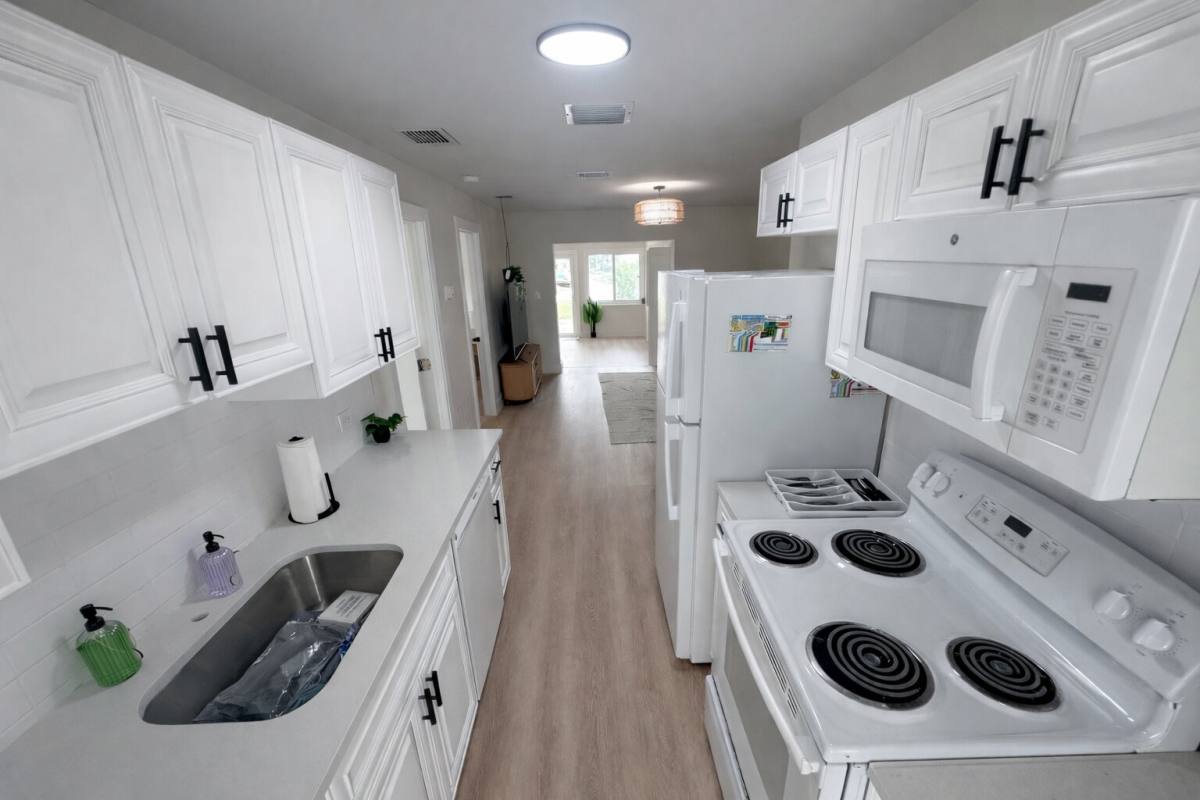 House for rent at 4396 SW 25th Terrace #1, Fort Lauderdale, FL 33312