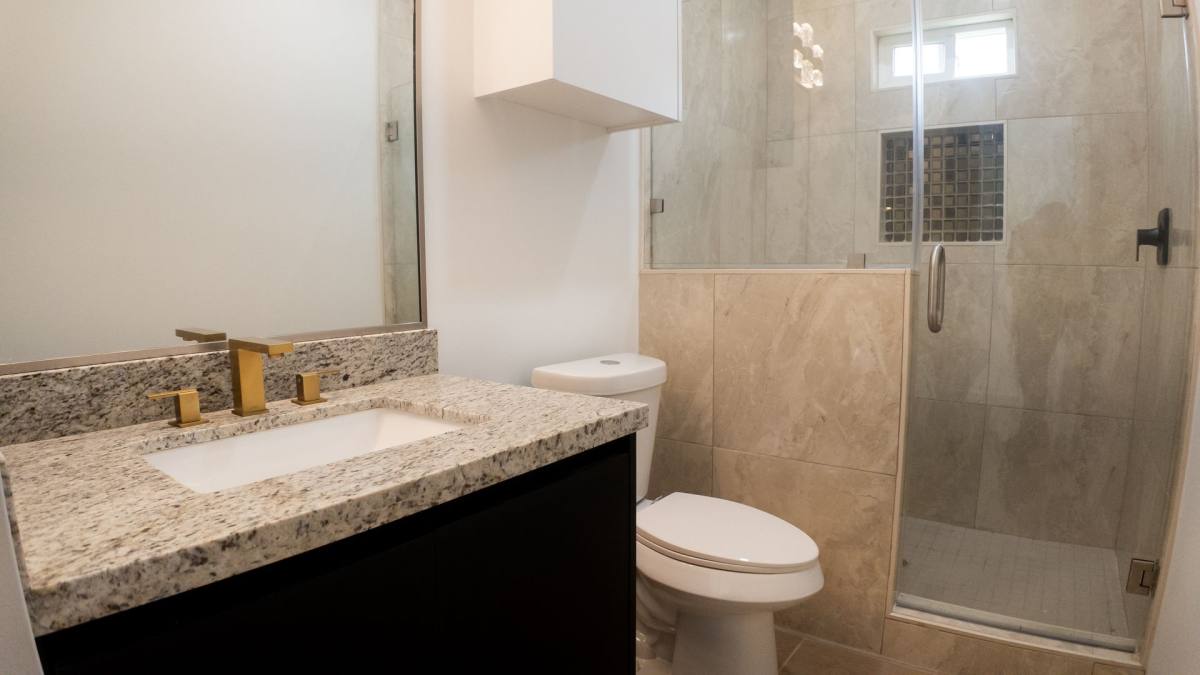 Apartment for rent at 612 Moar, Weslaco, TX 78596