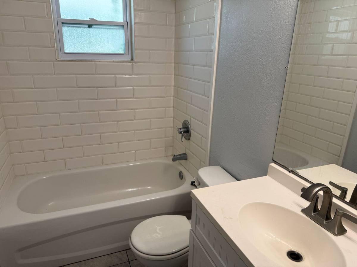 House for rent at 1009 McCormack St, Leesburg, FL 34748