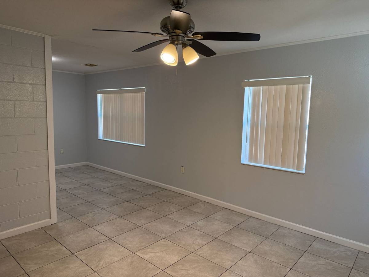 House for rent at 1009 McCormack St, Leesburg, FL 34748