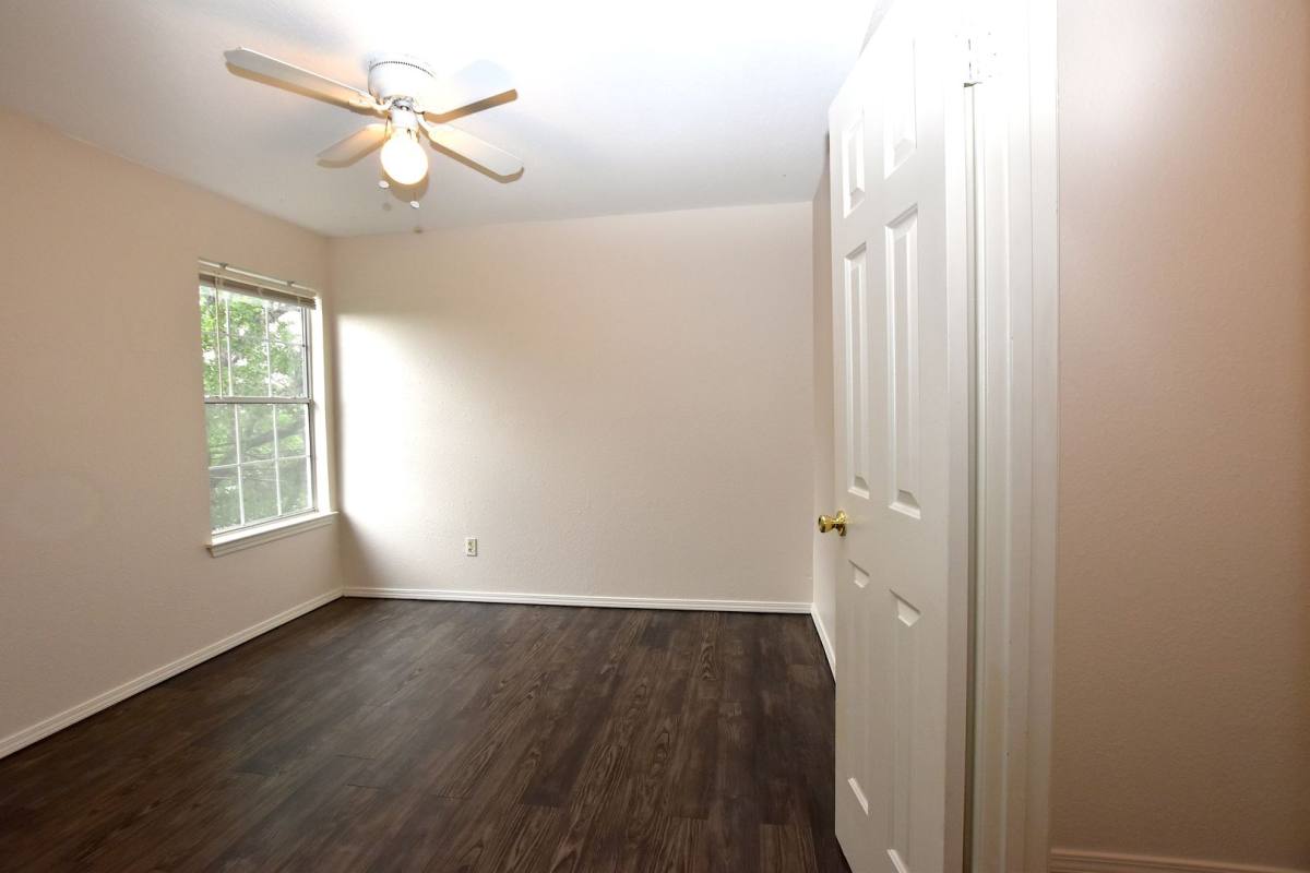 Townhouse for rent at 921-923 Sagewood Trail, San Marcos, TX 78666