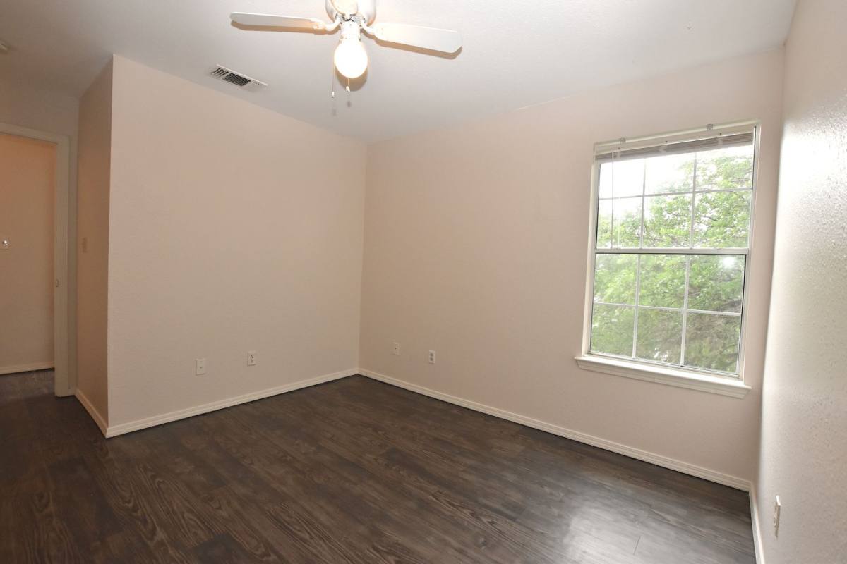 Townhouse for rent at 921-923 Sagewood Trail, San Marcos, TX 78666