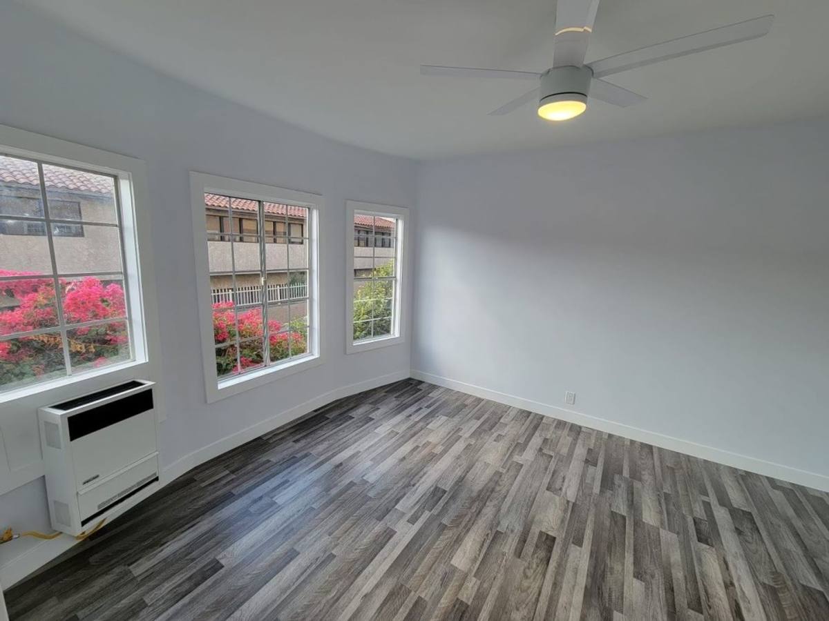 Apartment for rent at 131 N Alvarado St, Los Angeles, CA 90026