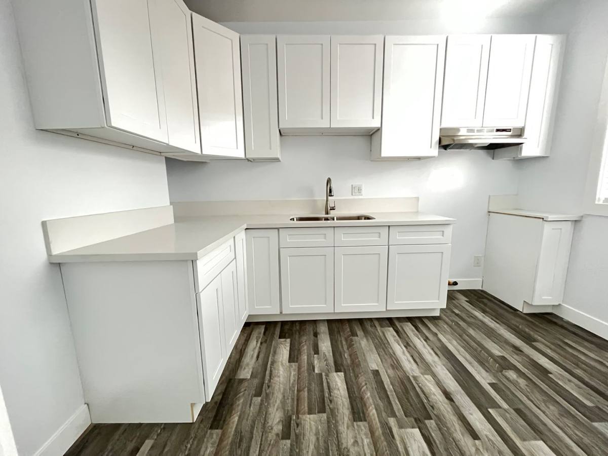 Apartment for rent at 131 N Alvarado St, Los Angeles, CA 90026