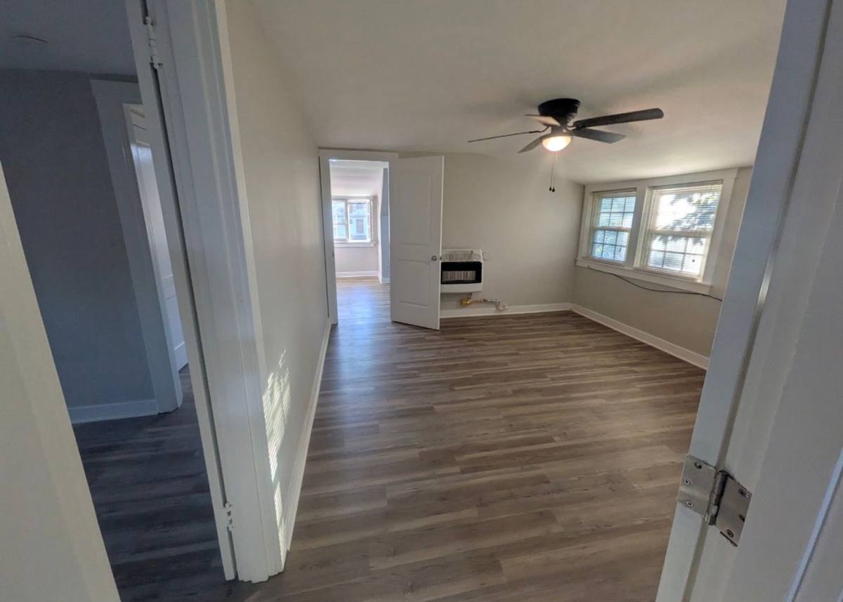 Apartment for rent at 1009 Everett Ave, Louisville, KY 40204