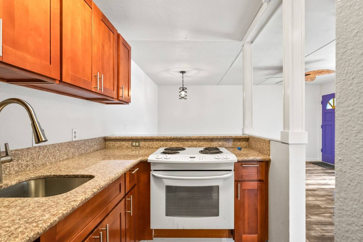 Condo for rent at 160 Keonekai Rd 12-201, Kihei, HI 96753